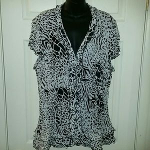 NWOT plus size Casual blouse